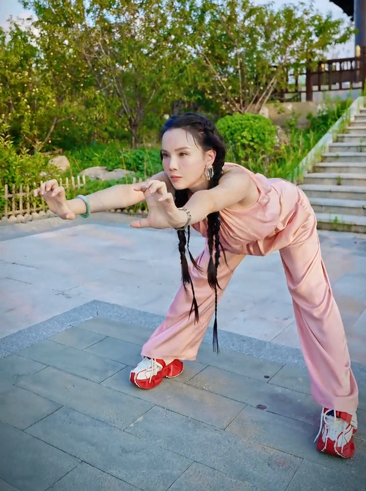 Five Animals Kung Fu: A Timeless Martial Art for Modern Times