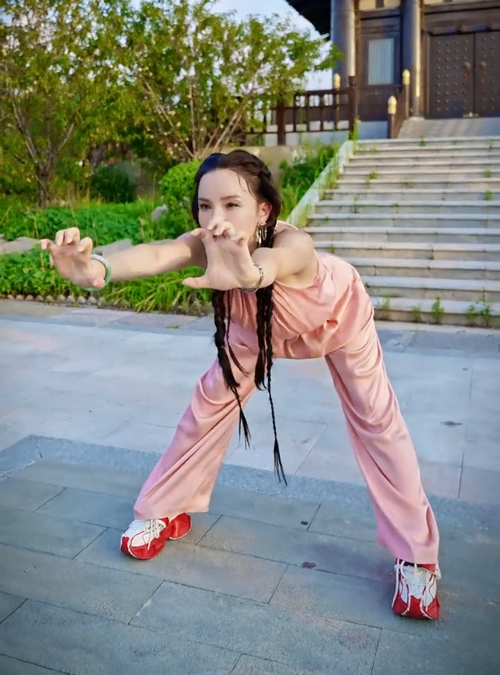 Five Animals Kung Fu: A Timeless Martial Art for Modern Times