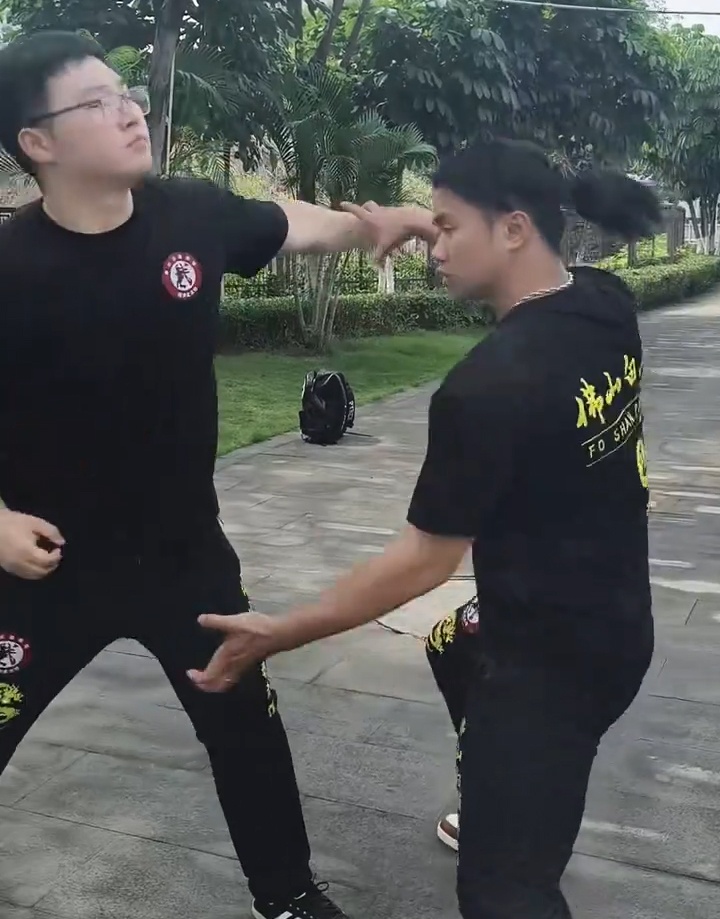 Shaolin Dragon Claw