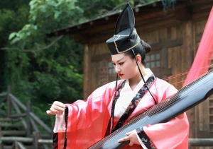 Kung Fu Fails: Dongfang Bubai & Yue Buqun’s Comedy Training Session | Wuxia Parody